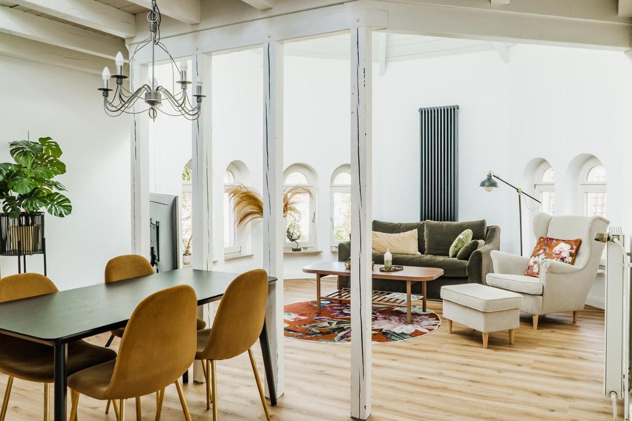 360 Grad Hotel & Bar Leer Kültér fotó
