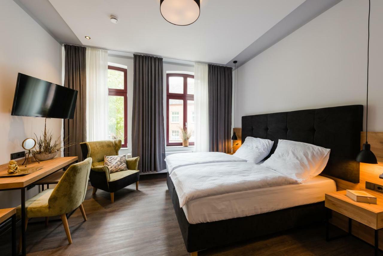 360 Grad Hotel & Bar Leer Kültér fotó