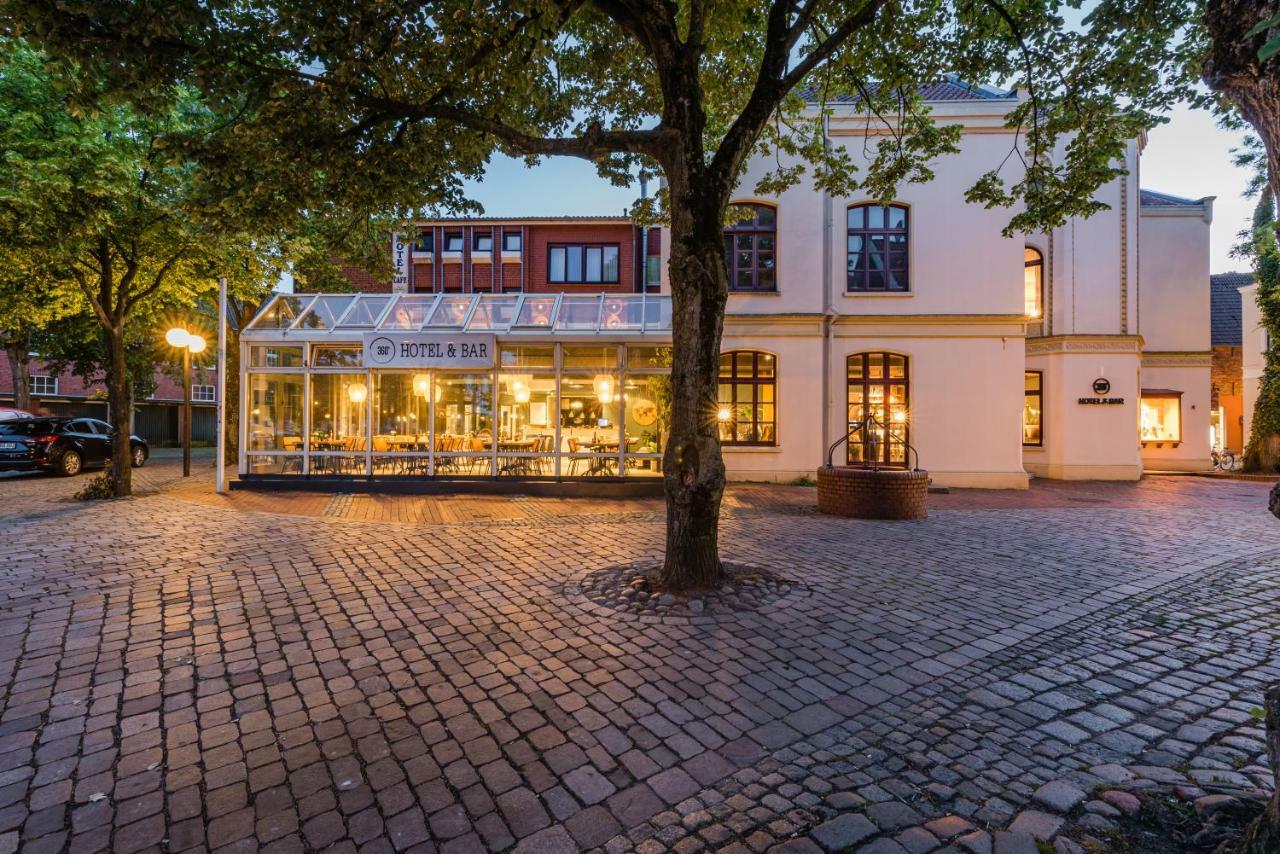 360 Grad Hotel & Bar Leer Kültér fotó